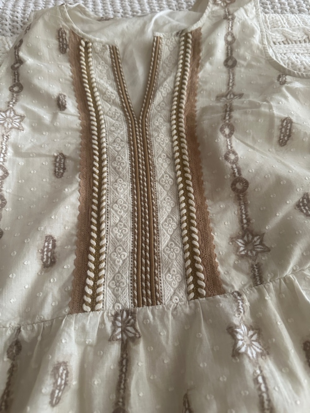 100% Cotton - White/Cream Embroidered Summer Dress - Neutral Floral + Pockets - Picture 2 of 12
